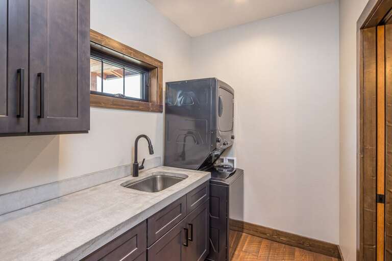 Laundry Area | Main Level