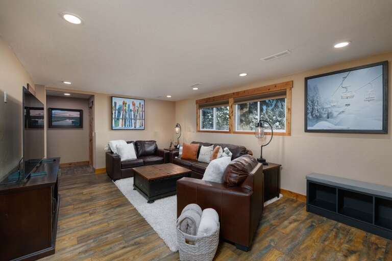 Perfect space for hanging out. Perfect space for hanging out.