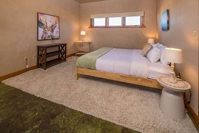 Cozy up in bed | King-Sized Bed | Main Level Cozy up in bed | King-Sized Bed | Main Level