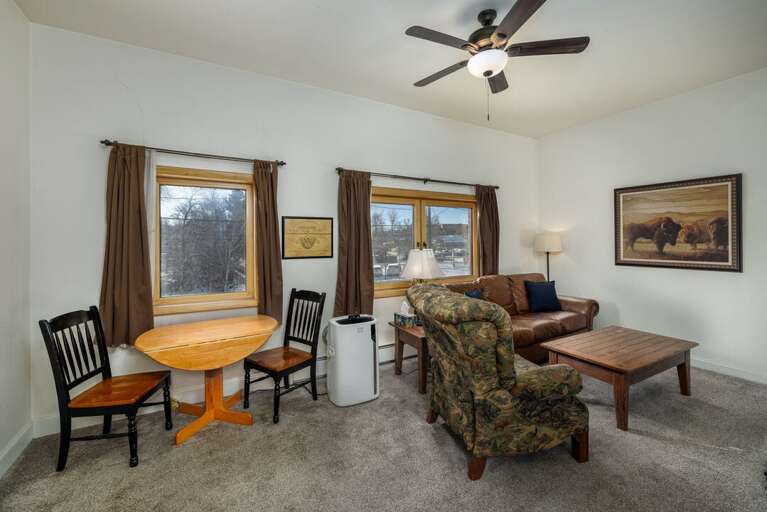 Serve a delicious meal | Main Level