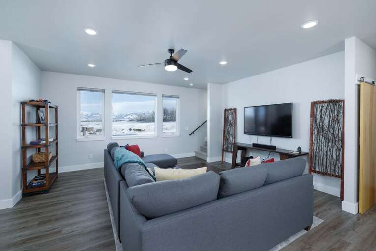 Great space for movie night Great space for movie night