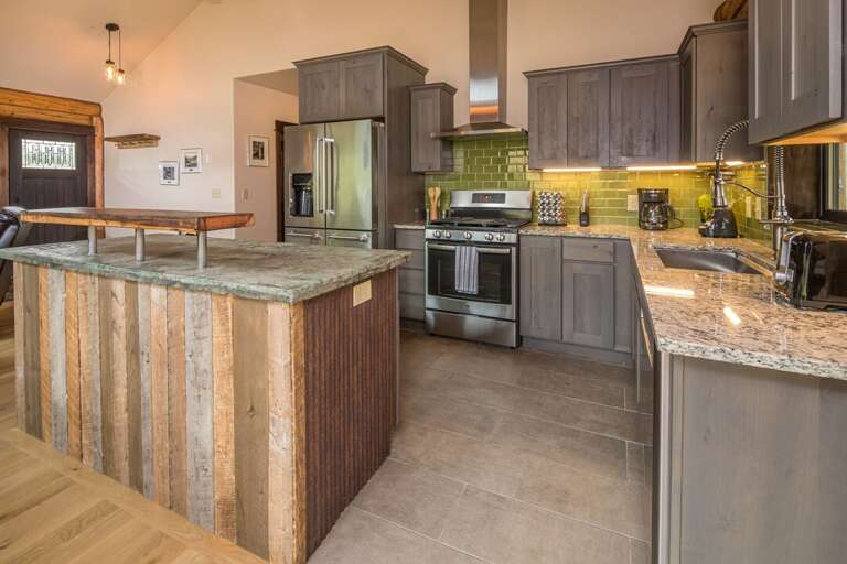 Gorgeous rustic finishes throughout | Main Level Gorgeous rustic finishes throughout | Main Level