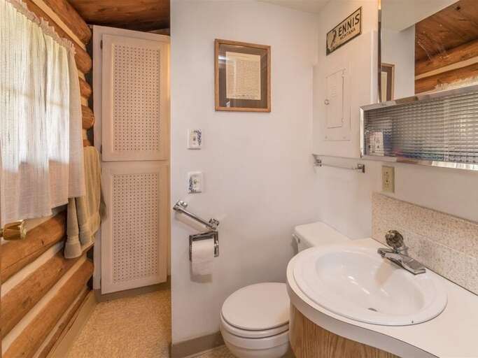 Everything you need in the bathroom | Main Level