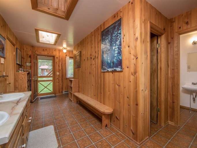 Hallway | Main Level