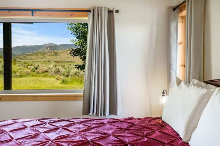 Take in the beauty of the mountains from the bed | Main Level Take in the beauty of the mountains from the bed | Main Level