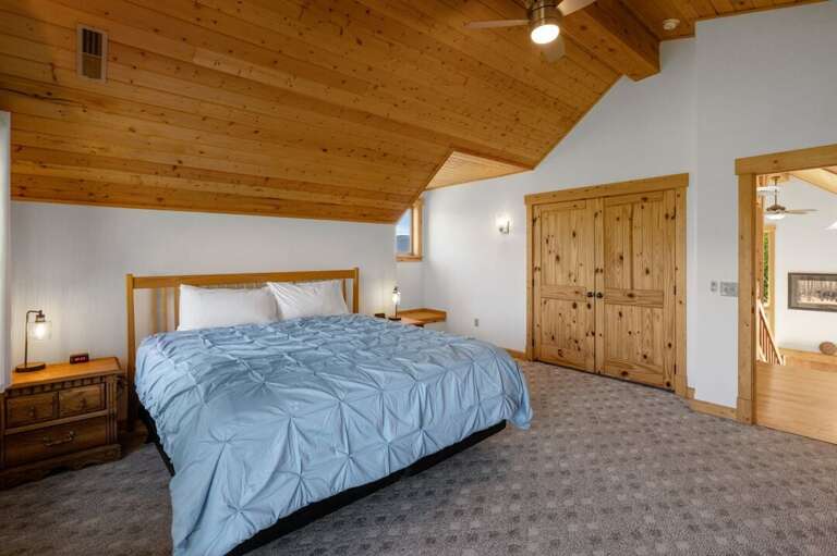 Closet perfect for sharing | Upper Level Closet perfect for sharing | Upper Level