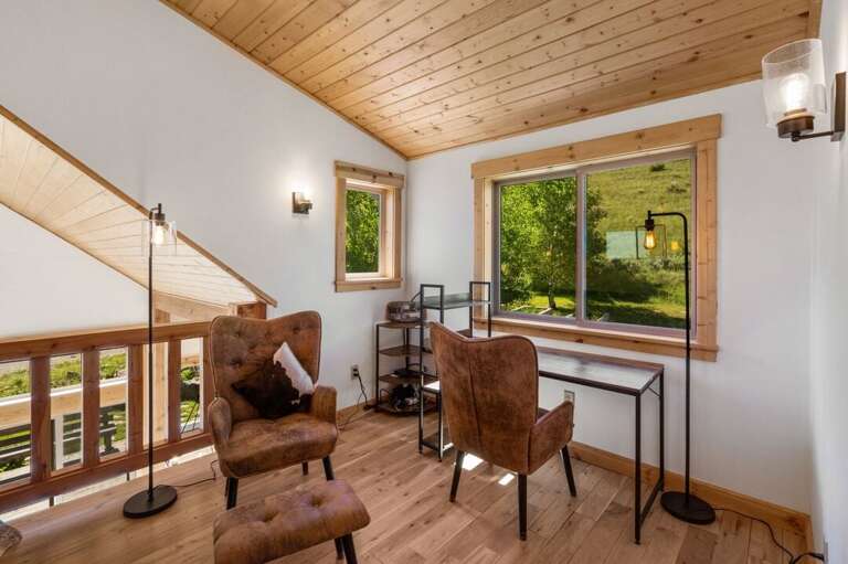 Desk space | Upper Level Desk space | Upper Level