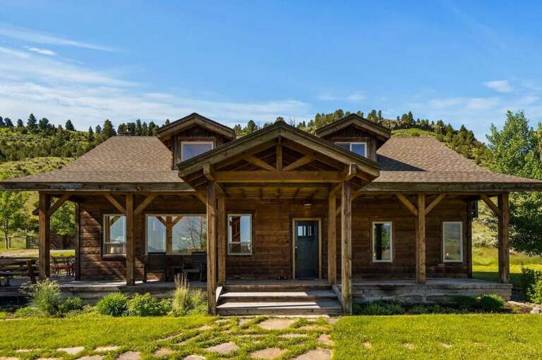 Front Entrance to the home | Exterior Front Entrance to the home | Exterior