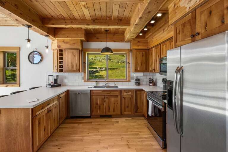 Lots of counter space to cook | Main Level Lots of counter space to cook | Main Level