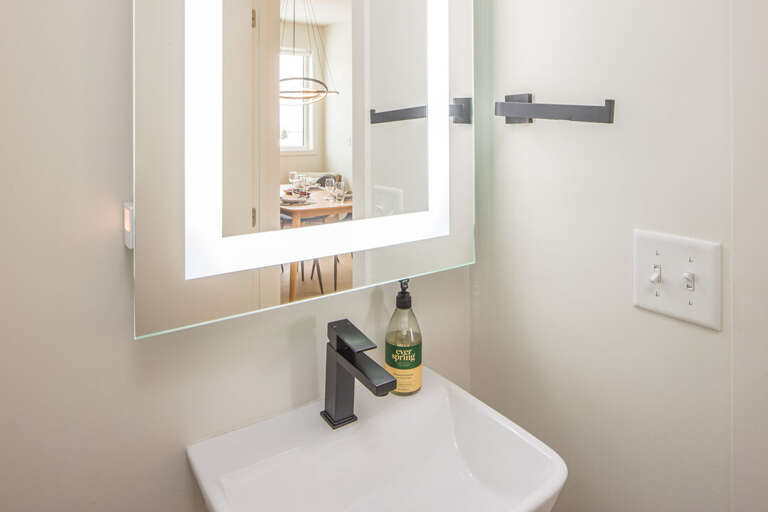 Convenient half-bathroom | Main Level Convenient half-bathroom | Main Level