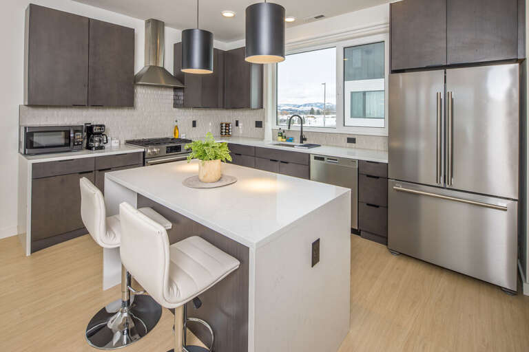 Cook a gourmet meal in this beautiful kitchen | Main Level Cook a gourmet meal in this beautiful kitchen | Main Level