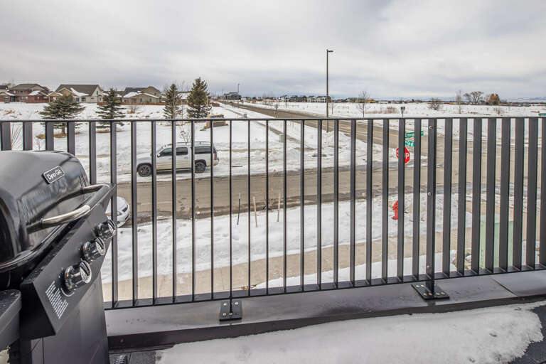 Grill out on the balcony when the weather is nice | Exterior Grill out on the balcony when the weather is nice | Exterior