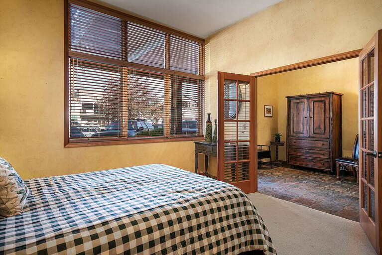 Soak up the natural light| Main Level