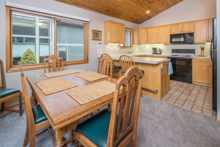 Gather round | Main Level Gather round | Main Level