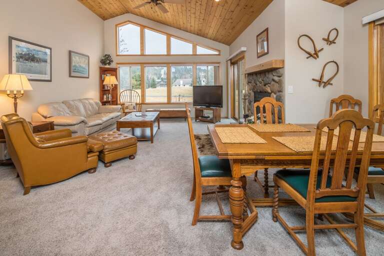 Serve up a delicious dinner | Main Level Serve up a delicious dinner | Main Level