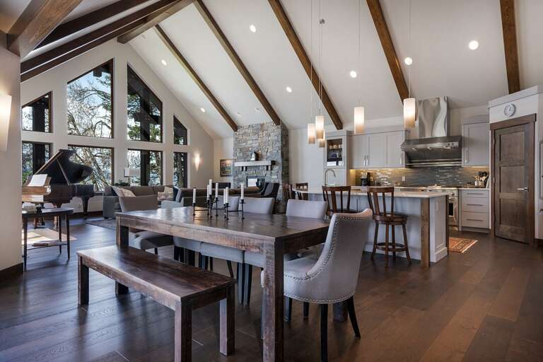 The formal dining table sits up to 8