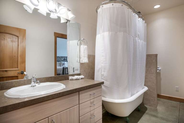 Get ready | Lower Level