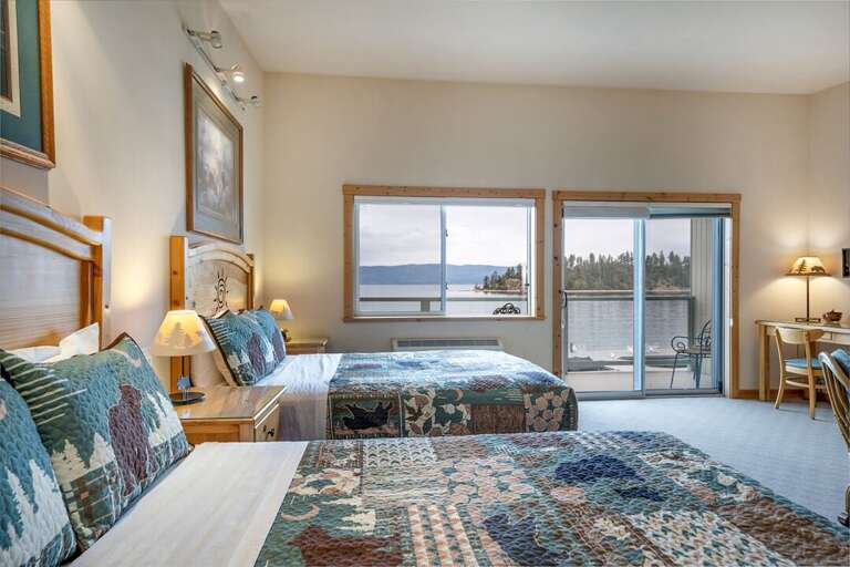 Two Queen beds Two Queen beds