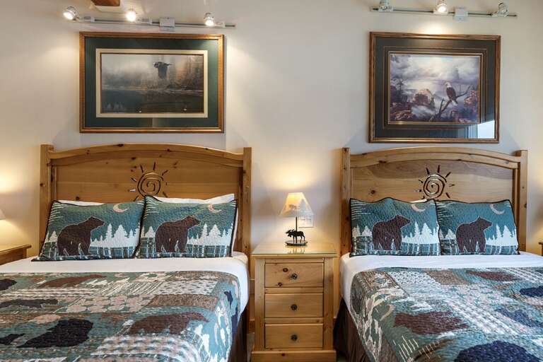 Two Queen beds Two Queen beds