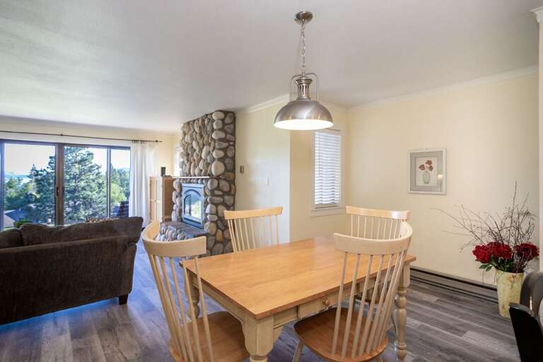 Gather round the table for dinner | Main Level Gather round the table for dinner | Main Level