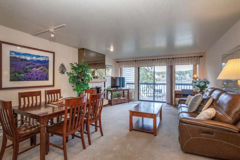 Dinner with a view | Main Level