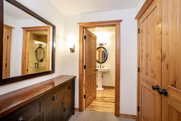 Ample storage space | Main Level