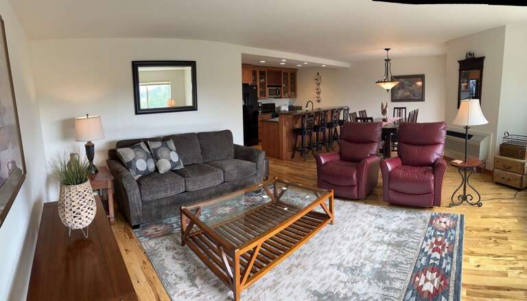 Relax with a good book | Main Level