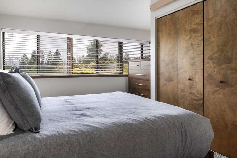 Enjoy the natural light | Main Level Enjoy the natural light | Main Level