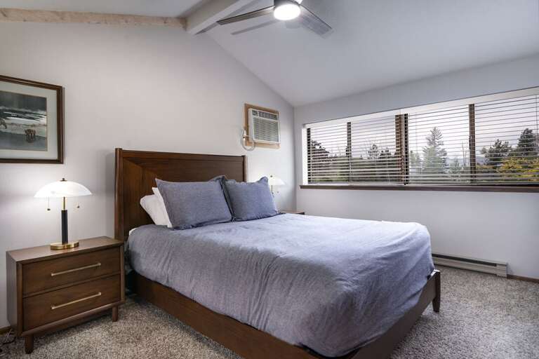 Wake up to gorgeous morning light | Queen Bed | Main Level Wake up to gorgeous morning light | Queen Bed | Main Level