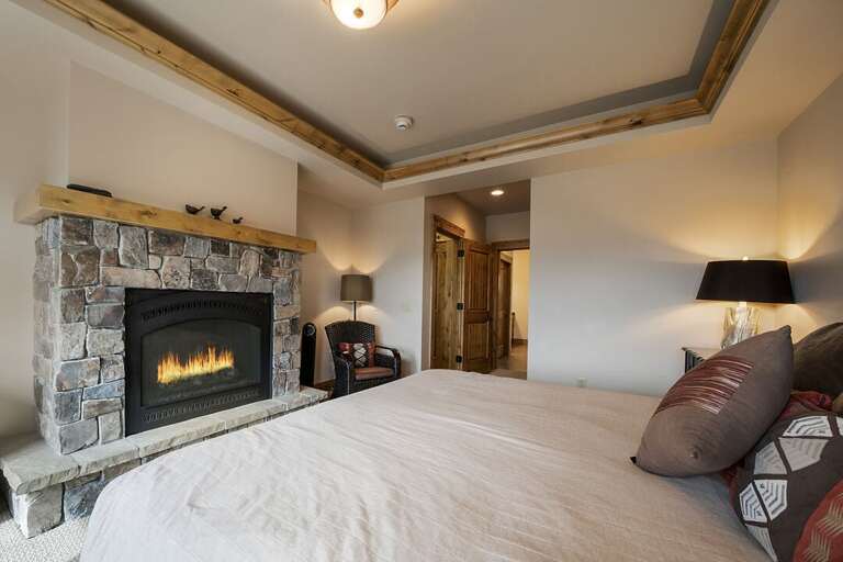 Light the fire before bed | King Bed | Upper Level