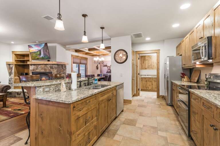 Breakfast or brunch at the counter! Breakfast or brunch at the counter!