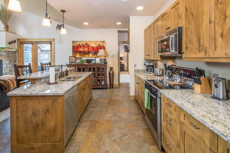 Cook your favorite meal | Main Level Cook your favorite meal | Main Level