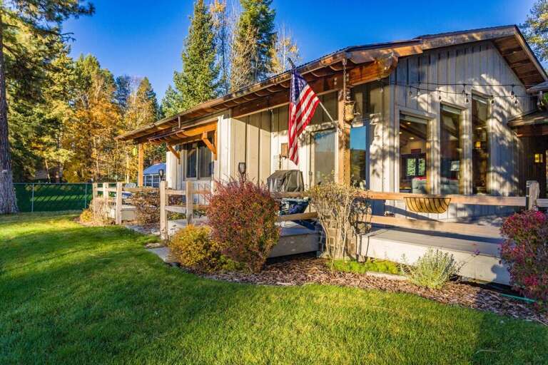 Rippling Waters Retreat Exterior