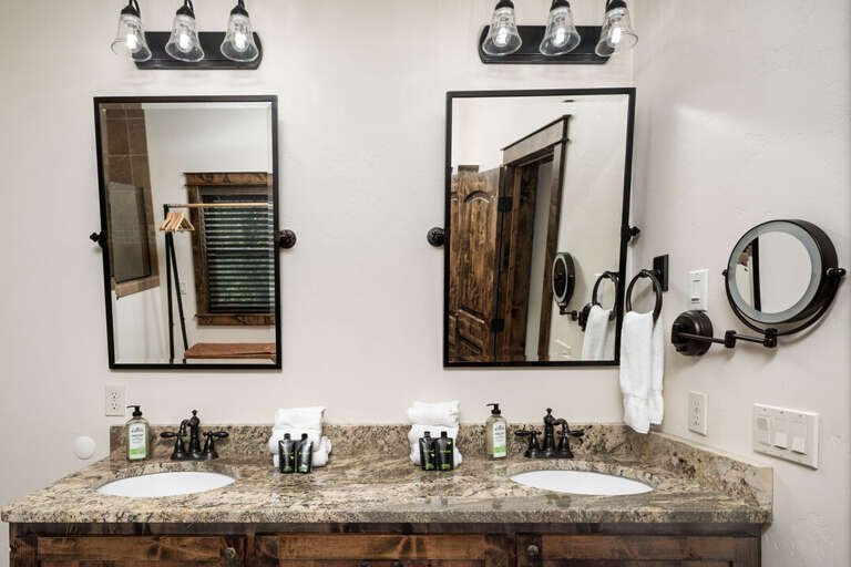 Plenty of Counter Space | Main Level Plenty of Counter Space | Main Level