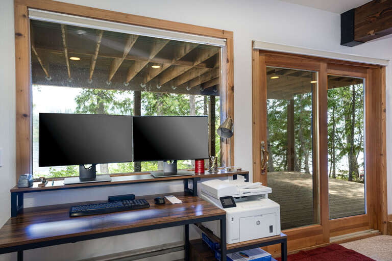 Work while taking in the views | Bottom Level