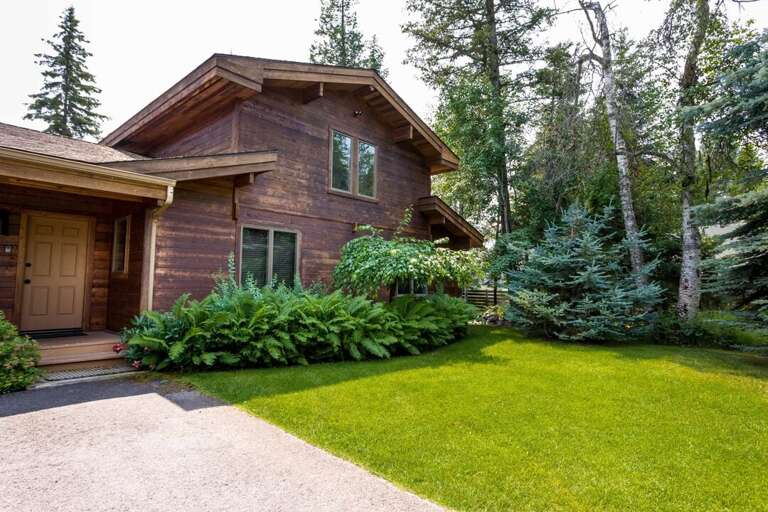 Go exploring | Exterior