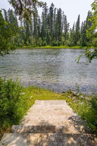 Go for a float | Exterior