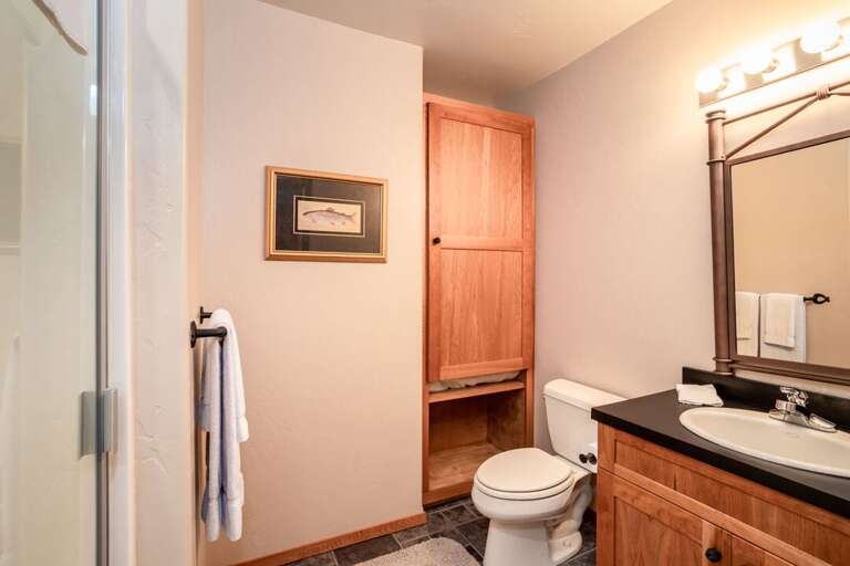 Get ready for the day | Main Level