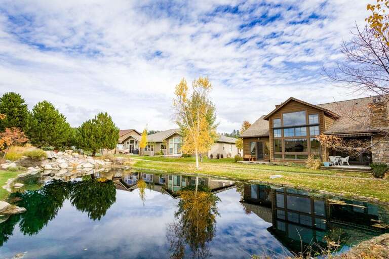 Enjoy the pond | Exterior