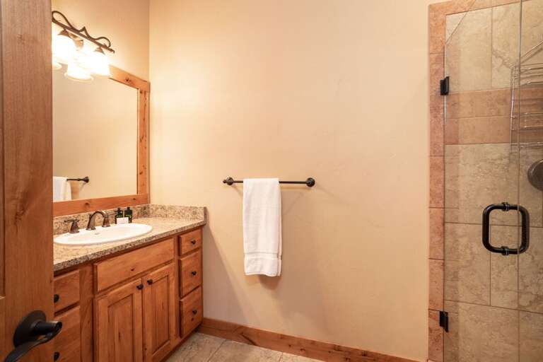 Get ready for the day | Upper Level