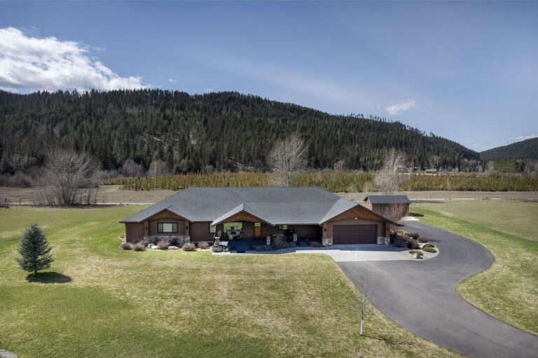 Beautiful Swan Mountain Range