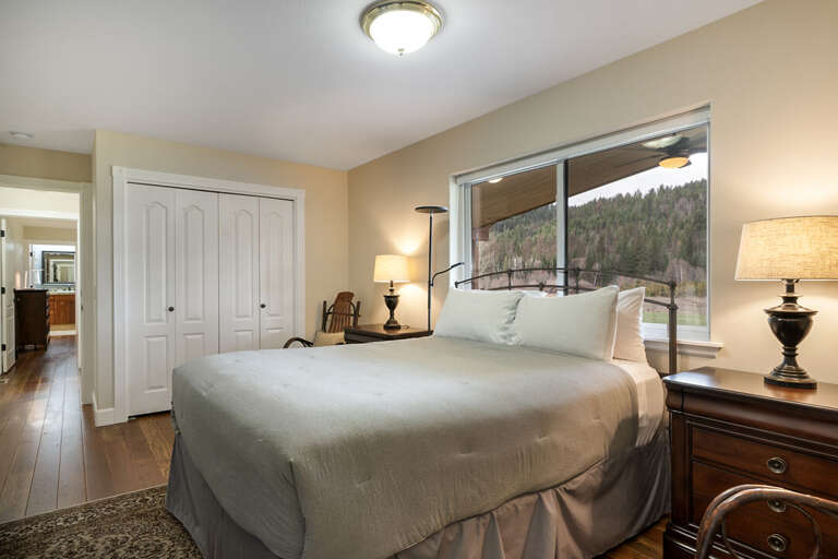 Closet to store all your clothes