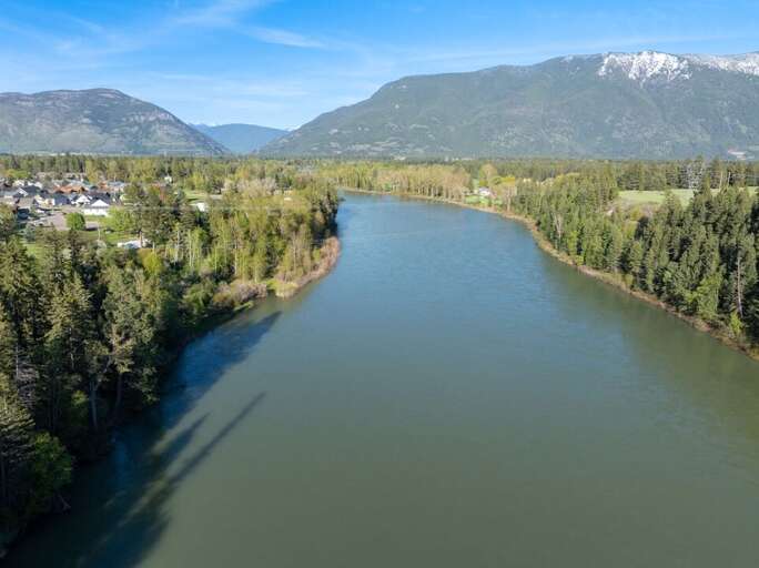 The Home Buds Up to the Flathead River | Exterior The Home Buds Up to the Flathead River | Exterior