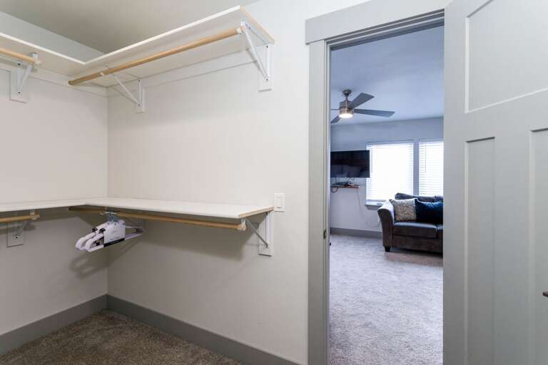 Huge closet! Huge closet!