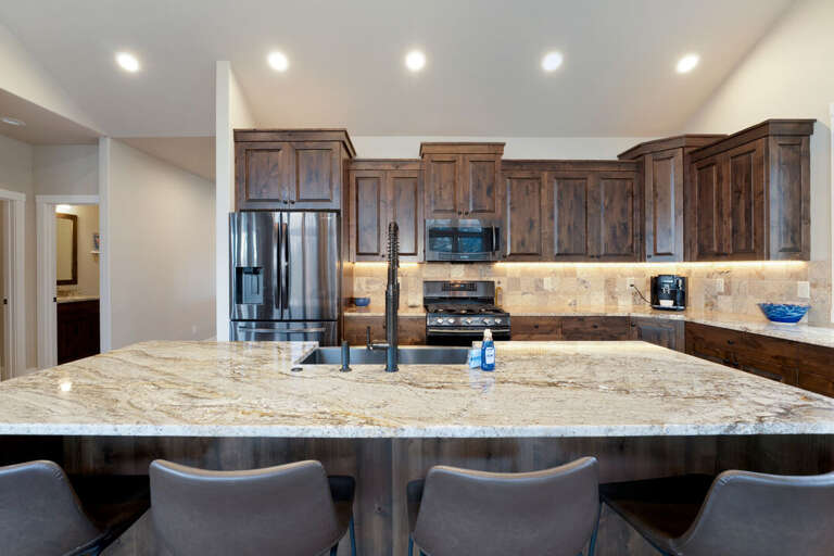 Bar Seating for Four People | Upper Level