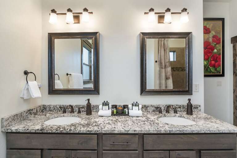 Full Bathroom | Main Level Full Bathroom | Main Level