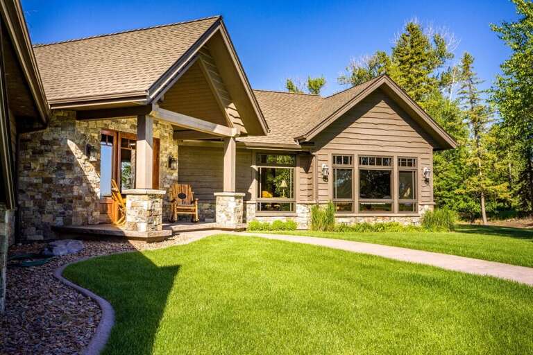 Beautiful landscaping | Exterior