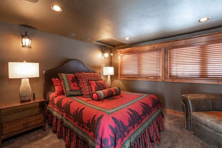 Sleep in | Queen Bed | Lower Level