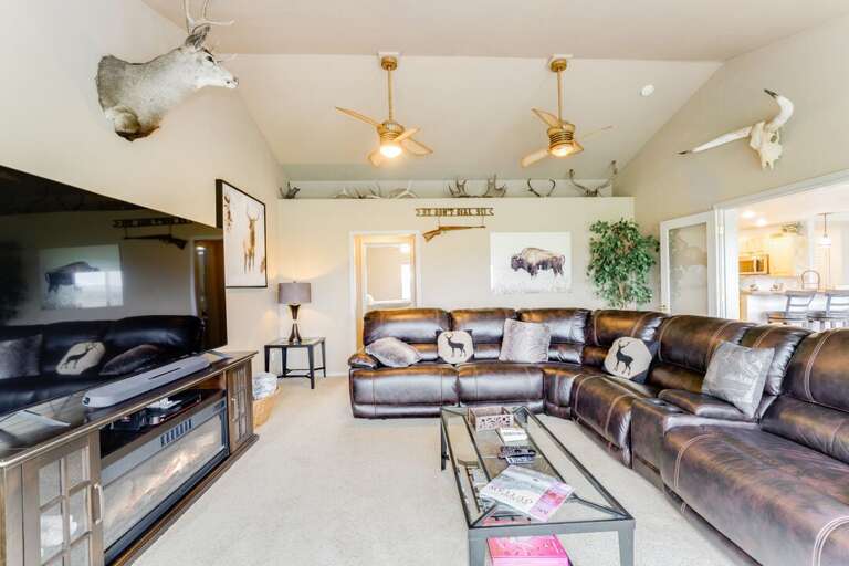 Enjoy the Montana decor | Main Level Enjoy the Montana decor | Main Level