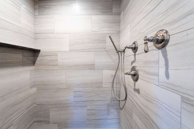 En-suite Bathroom | Main Level